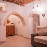 别墅 Trullo Vecchia Aia 阿尔贝罗贝洛